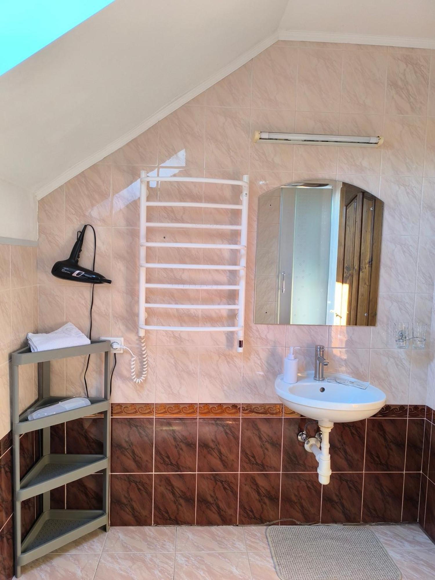 Hotel Delfin Μουκάτσεβο Δωμάτιο φωτογραφία